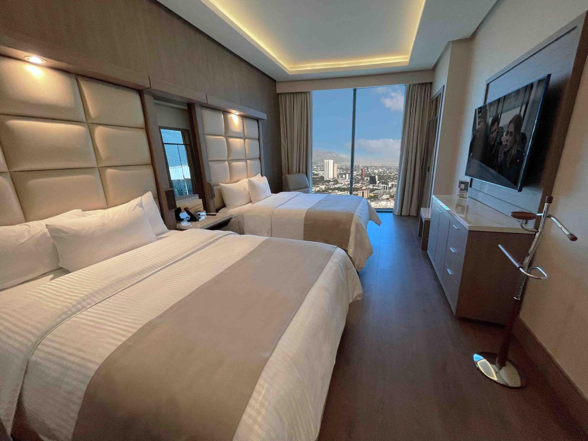 מלון San Pedro Garza Garcia Safi Royal Luxury Metropolitan מראה חיצוני תמונה A guest room at the hotel